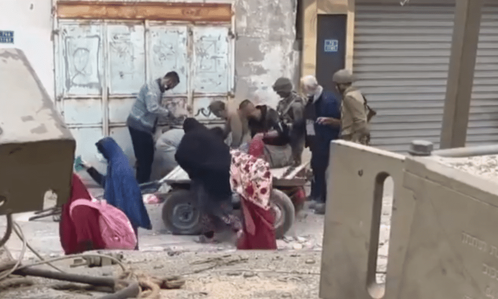 IDF soldiers helping civilians in Gaza